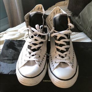 Mens converse size 9.5